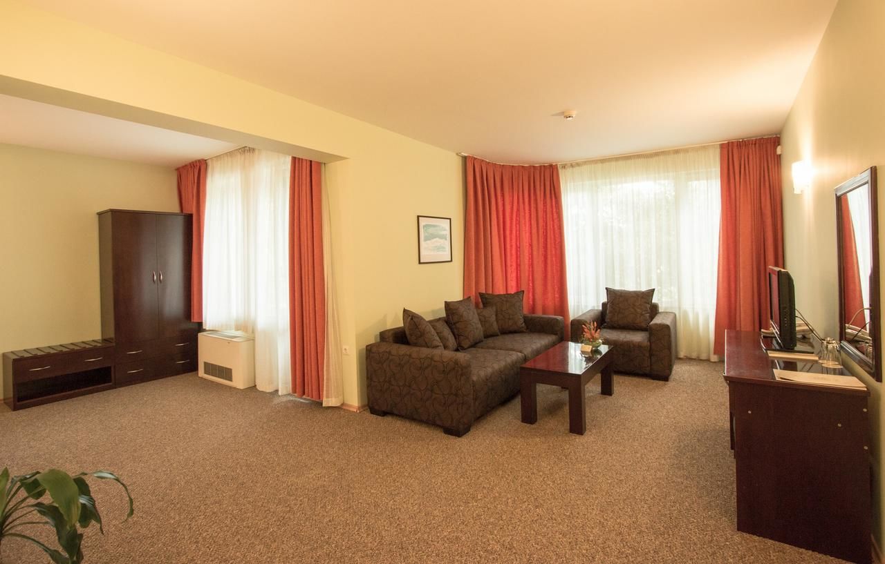 Отель Hotel Divesta Варна-44